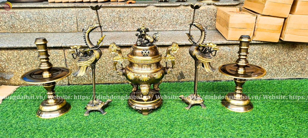 Bộ đỉnh đồng